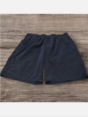 MEN'S LAYER 8 QWICK DRY SHORTS